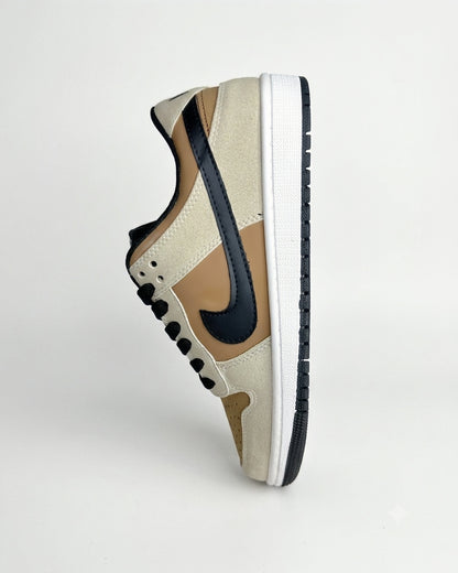 NIKE SB DUNKY BEIGE